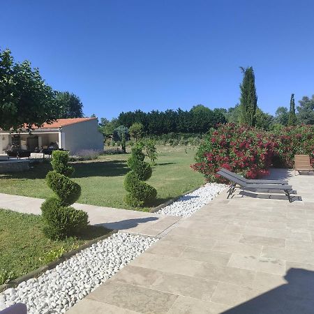 Studio Au Calme Avec Piscine Et Toutes Les Commodites Necessaires Льо Тор Екстериор снимка